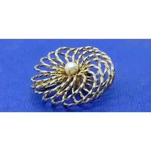 Vintage Brooch Twisted Round Puffy Caged Faux Pearl MCM 10k Gold Plated